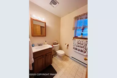  4373 Pine Ridge Drive, Bushkill, PA 18324 - Photo 27