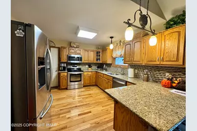  284 Eastshore Drive, East Stroudsburg, PA 18301 - Photo 13