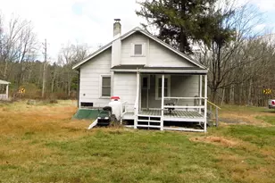 343 Marshalls Creek Rd, East Stroudsburg, PA 18302 - Photo 3