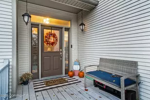 52 Chippawa Cir, Mount Bethel, PA 18343 - Photo 3