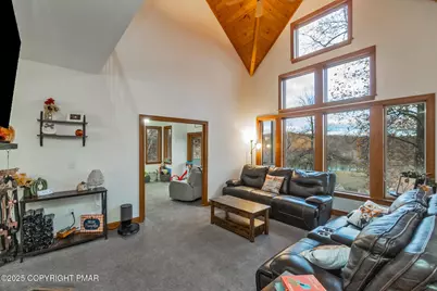  52 Chippawa Circle, Mount Bethel, PA 18343 - Photo 29