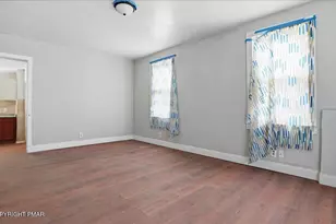 202 N Courtland St, East Stroudsburg, PA 18301 - Photo 7