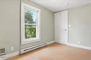 202 N Courtland St, East Stroudsburg, PA 18301 - Photo 27