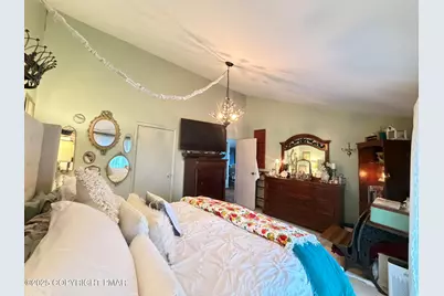  532 Country Place Drive, Tobyhanna, PA 18466 - Photo 41