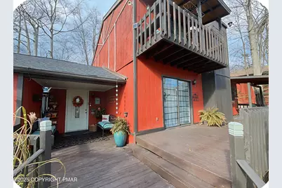  532 Country Place Drive, Tobyhanna, PA 18466 - Photo 3