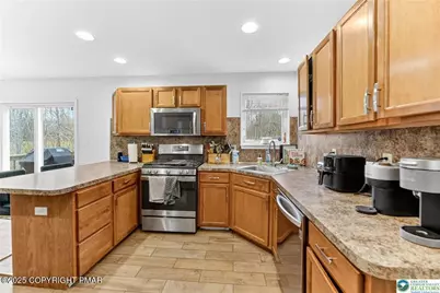  2711 Oak View Lane, Tobyhanna, PA 18466 - Photo 13