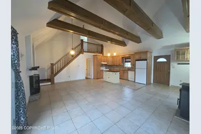  107 Berkshire Court, Bushkill, PA 18324 - Photo 3