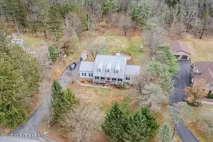 126 Devonshire Dr, Stroudsburg, PA 18360 - Photo 49