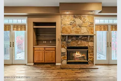  126 Devonshire Drive, Stroudsburg, PA 18360 - Photo 7