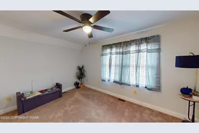  223 Canterbury Circle, Blakeslee, PA 18610 - Photo 35