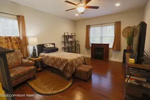 223 Canterbury Cir, Blakeslee, PA 18610 - Photo 15