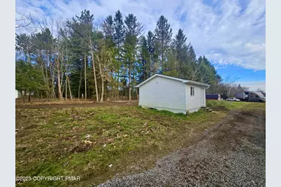  4080 Route 115, Blakeslee, PA 18610 - Photo 33