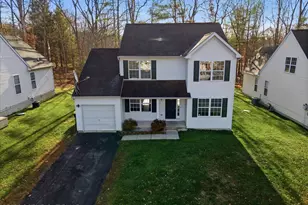 315 Witness Tree Ct, East Stroudsburg, PA 18301 - Photo 3