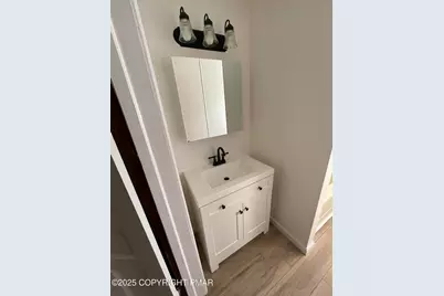  146 Analomink Street, East Stroudsburg, PA 18301 - Photo 11