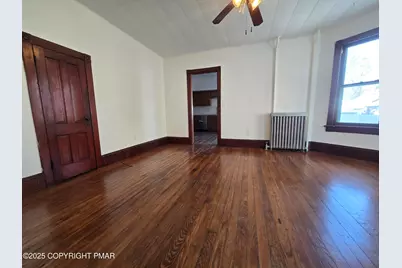 146 Analomink Street, East Stroudsburg, PA 18301 - Photo 3