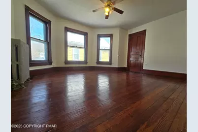  146 Analomink Street, East Stroudsburg, PA 18301 - Photo 9