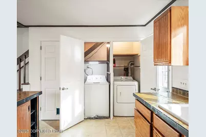  210 Clubhouse Drive, East Stroudsburg, PA 18302 - Photo 11