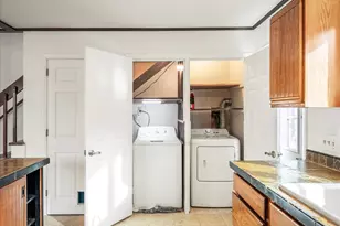 210 Clubhouse Dr, East Stroudsburg, PA 18302 - Photo 11