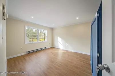  210 Clubhouse Drive, East Stroudsburg, PA 18302 - Photo 19