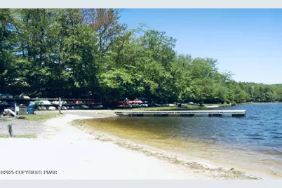  19 Livingston Lane, Gouldsboro, PA 18424 - Photo 29