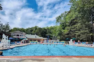 19 Livingston Ln, Gouldsboro, PA 18424 - Photo 35