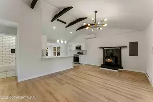 218 Vista Rd, Cresco, PA 18326 - Photo 3