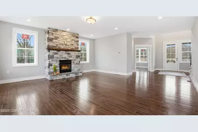  220 Keystone Rd Road, East Stroudsburg, PA 18302 - Photo 17