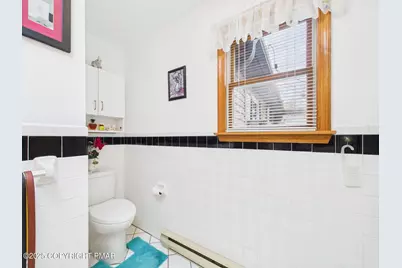  197 Hummingbird Trail, Bushkill, PA 18324 - Photo 25