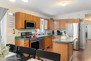 275 Estate Dr, East Stroudsburg, PA 18302 - Photo 11