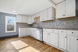 357 Hughes Ct, Scranton, PA 18504 - Photo 21