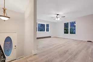 319 Whispering Hills Dr, East Stroudsburg, PA 18301 - Photo 19