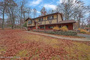 319 Whispering Hills Dr, East Stroudsburg, PA 18301 - Photo 37