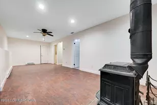 319 Whispering Hills Dr, East Stroudsburg, PA 18301 - Photo 59