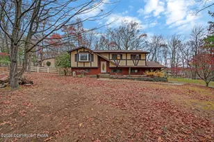 319 Whispering Hills Dr, East Stroudsburg, PA 18301 - Photo 35