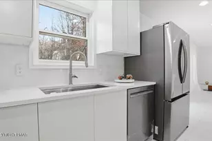 2312 Cramer Ct, Bushkill, PA 18324 - Photo 29