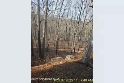  1107 Hampstead Court, Bushkill, PA 18324 - Photo 17