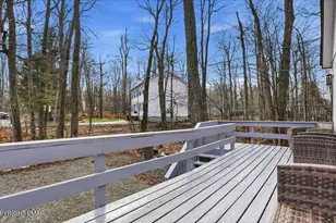 9781 Auburn Dr, Tobyhanna, PA 18466 - Photo 39