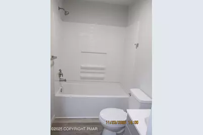  380 Gallery Lane, Mount Bethel, PA 18343 - Photo 17