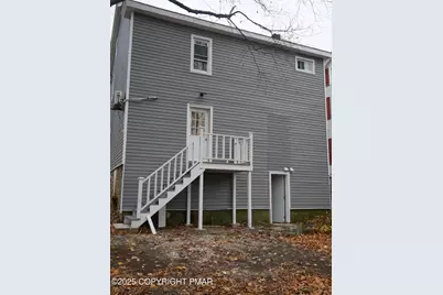  903 W Spruce St, Coal Township, PA 17866 - Photo 43