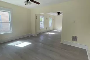 1664 W Main St, Stroudsburg, PA 18360 - Photo 11