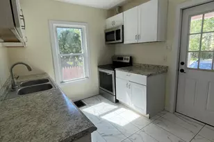 1664 W Main St, Stroudsburg, PA 18360 - Photo 7