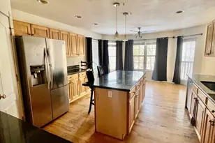371 Joanne Ct, Bartonsville, PA 18321 - Photo 5