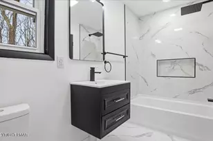 3217 Hamlet Dr, Tobyhanna, PA 18466 - Photo 37