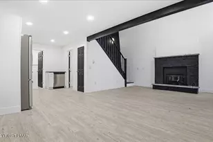 3217 Hamlet Dr, Tobyhanna, PA 18466 - Photo 13