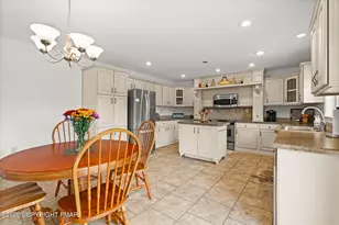 614 Wynonah Dr, Auburn, PA 17922 - Photo 15