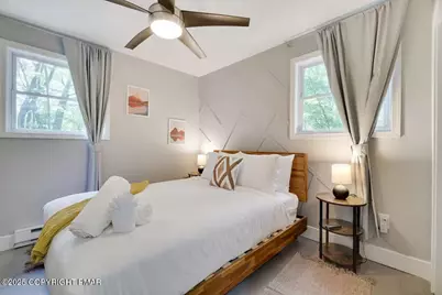  250 Stillwater Drive, Pocono Summit, PA 18346 - Photo 13