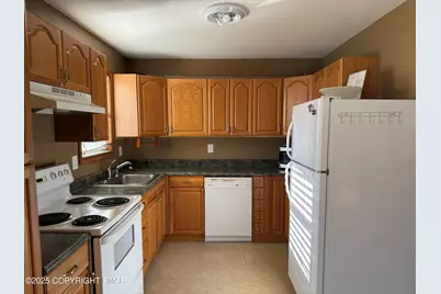  152 Bull Run, Long Pond, PA 18334 - Photo 21