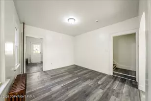 1057 Euclid Ave, Scranton, PA 18504 - Photo 3