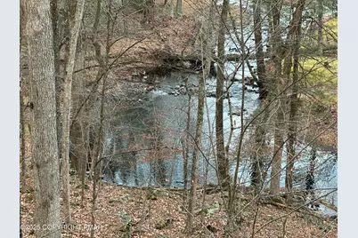  5880 Decker Road, Bushkill, PA 18324 - Photo 3