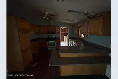  122 Plum Lane, Dingmans Ferry, PA 18328 - Photo 11